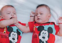 Know the Facts About Having a Natural Twin Birth