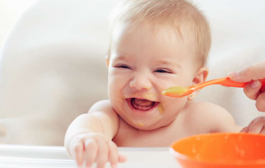 how-old-does-a-baby-have-to-be-to-start-eating-baby-food-learn-here