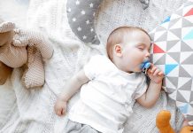 To Give a Pacifier to a Newborn or Not? – Learn the Advantages and Disadvantages