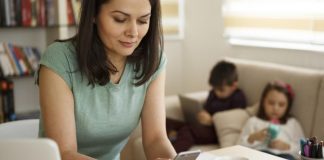 This App Helps Mothers Find Playgrounds